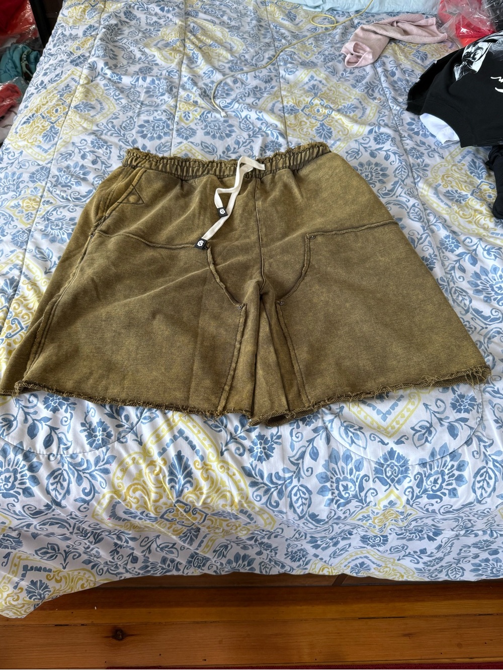 Godspeed Mens Olive Green Raw-Hem Drawstring Shorts